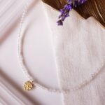 ✨ Κολιέ Mireille – Φεγγαρόπετρα