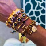 Χρυσό Βραχιόλι με Μαύρο Ρυθμιζόμενο Κορδόνι & Χάντρες - Image 2