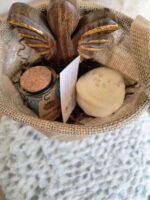 Winter's Meladi Kit – Χειροποίητο Κιτ Χαλάρωσης με Άγγελο, Bath Bomb & Κεράκι Winter Berry