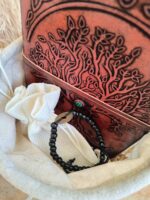 Κιτ “Tree of Life” – Δερμάτινο Τετράδιο & Βραχιόλι Feng-Shui σε Λινάτσα - Image 2