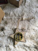 Boho Zen Gift Box – Χελώνα Ουνακίτη σε Σεντούκι με Αμέθυστο, Ασημένιο Βραχιόλι & Ξύλινο Χριστουγεννιάτικο Στολίδι - Image 4