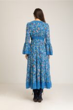 Μακρύ φόρεμα με σχέδιο, V-λαιμόκοψη και βολάν στα μανίκια - Image 2