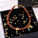 Χειροποίητο Βραχιόλι Γούρι 2026 με Χρυσόλιθο - Image 2