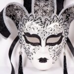 Χειροποίητη Βενετσιάνικη Μάσκα Dame 5 Ricci (5 μπούκλες) – Συλλεκτική - Image 2