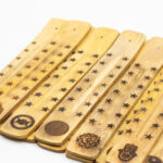 Χειροποίητη Βάση Στικ Θυμιάματος από Φυσικό Ξύλο Μάνγκο – Εσώτερα Σχέδια - Image 5