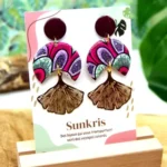 Χειροποίητα Σκουλαρίκια Ginkgo με Ρητίνη & African Wax – Ροζ & Μωβ Ethnic Σκουλαρίκια - Image 3