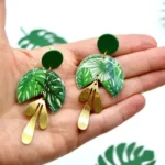 Boho Tropical Σκουλαρίκια Monstera με Ρητίνη – Πράσινα & Χρυσά Χειροποίητα Σκουλαρίκια - Image 5